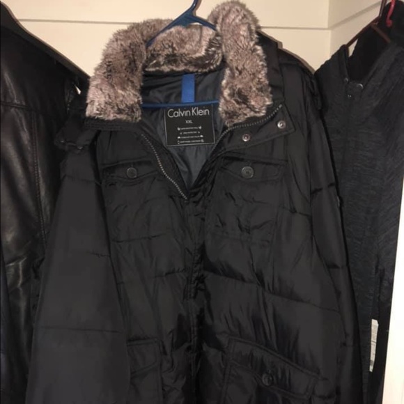 Coat - Picture 1 of 3